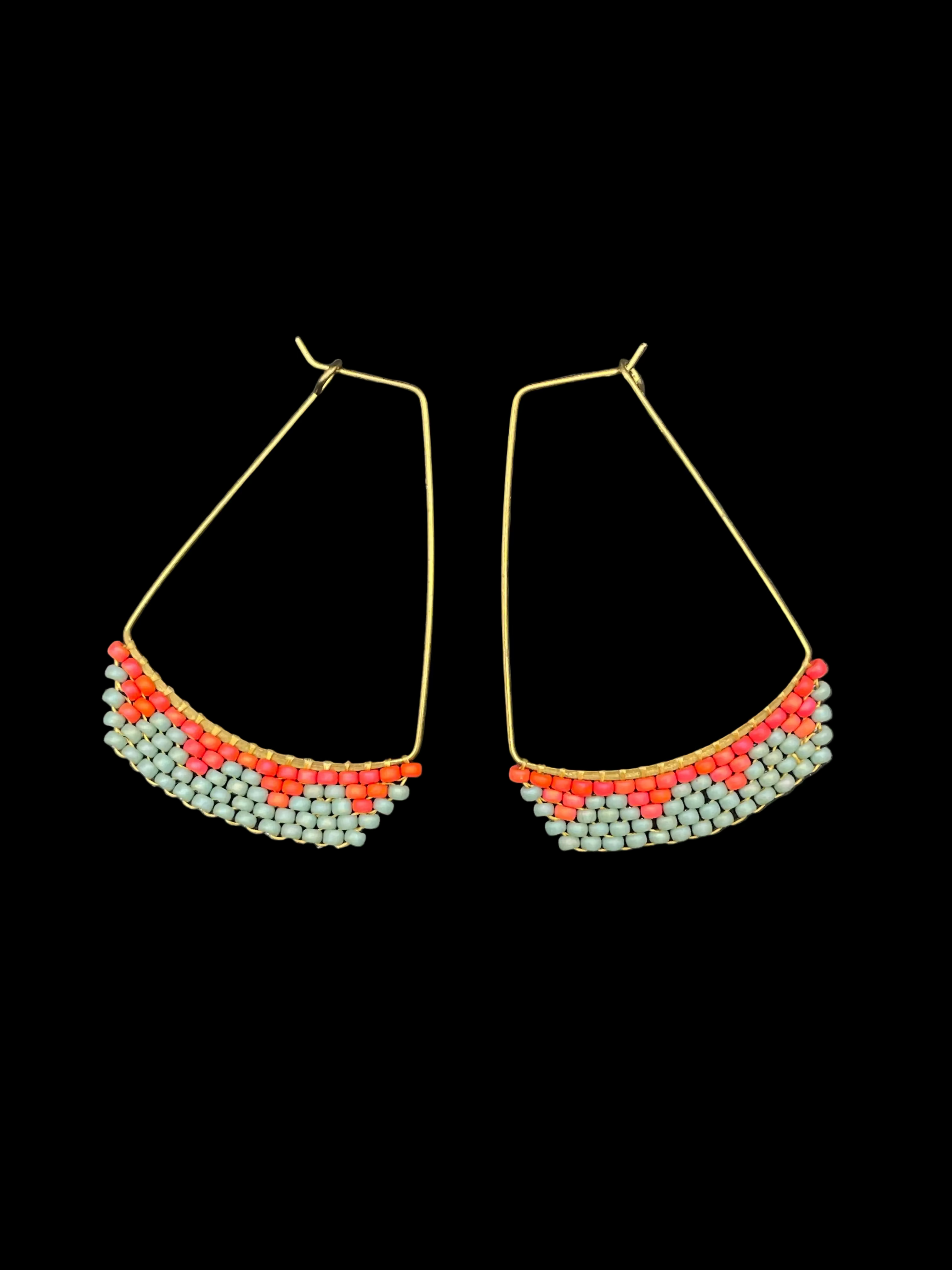 Beaded earrings - Trapezoid Hoop