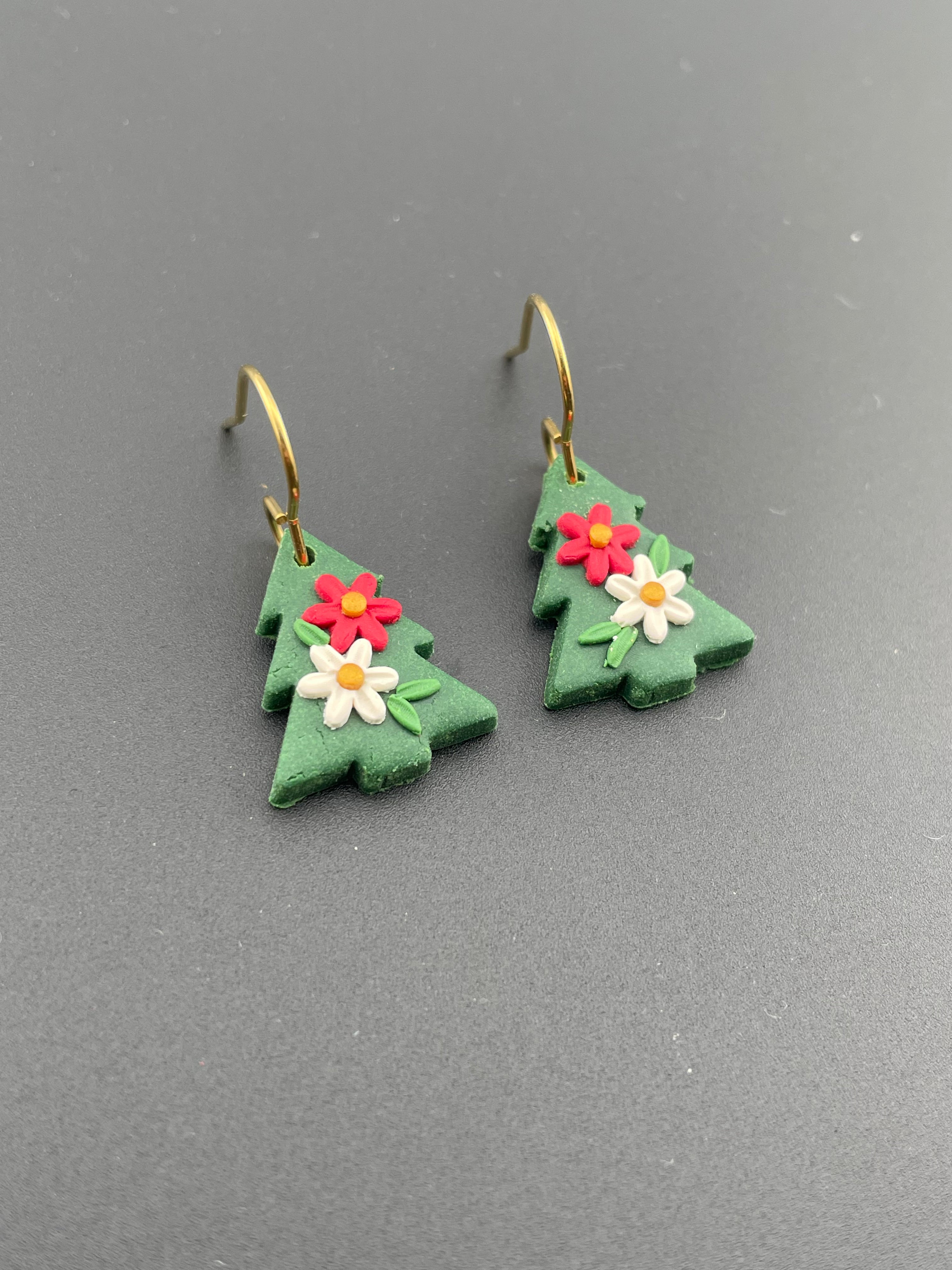 Polymer Clay earrings - Small Christmas Trees