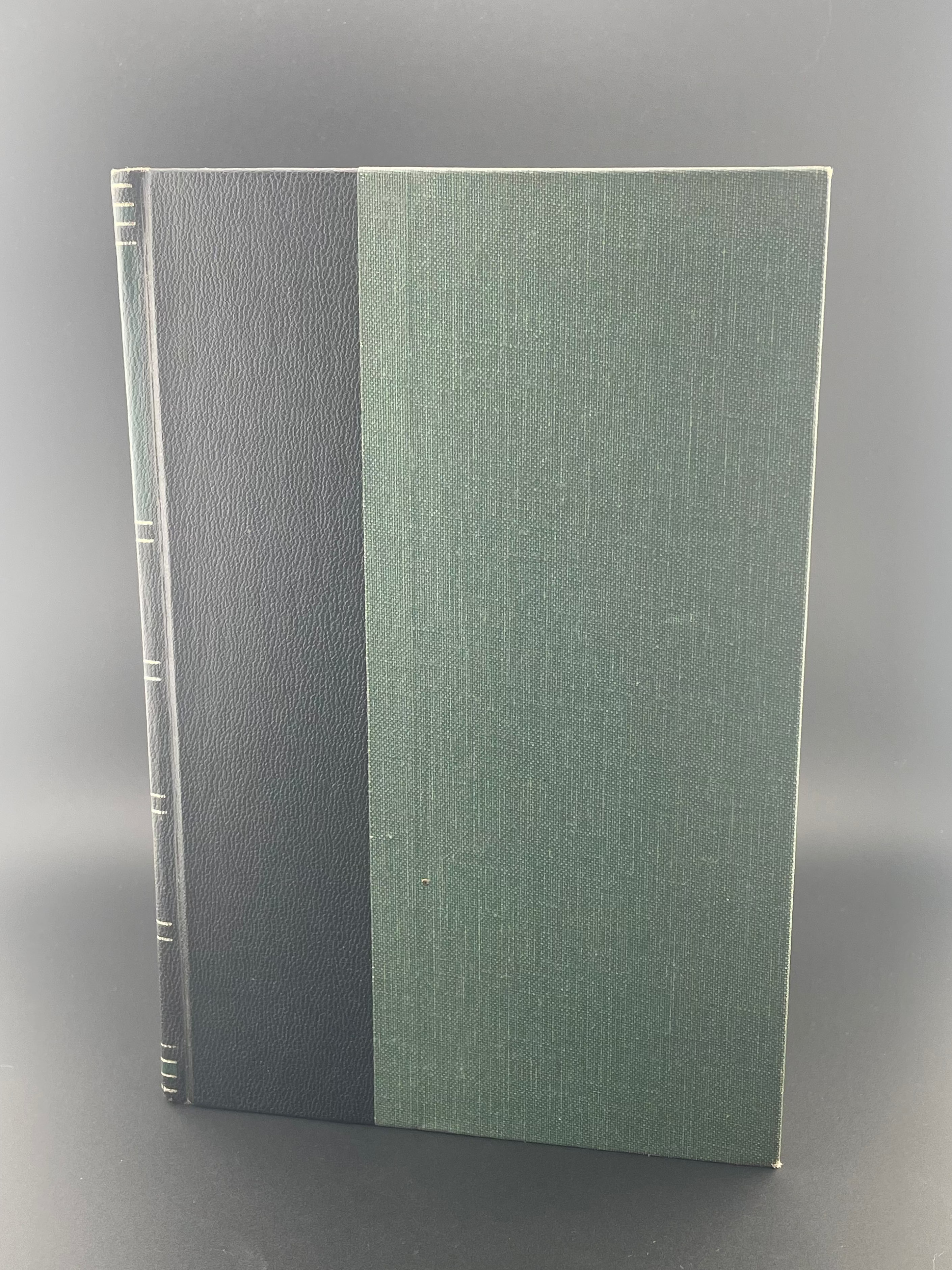 Book Lamp - Darwin